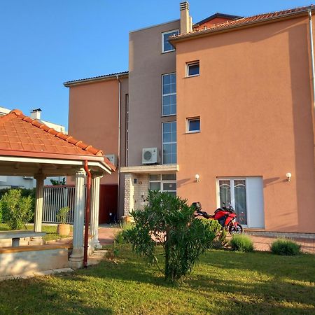 Novigrad Istria Bed & Breakfast Grgic מראה חיצוני תמונה
